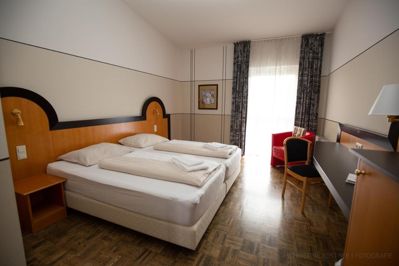 Hotel Fuchspalast زانكت فايت أن دير غلان المظهر الخارجي الصورة